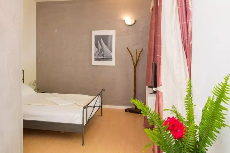 Apartments Vidak - Studio Apartment with Terrace and Sea View - (A2)-Bedroom