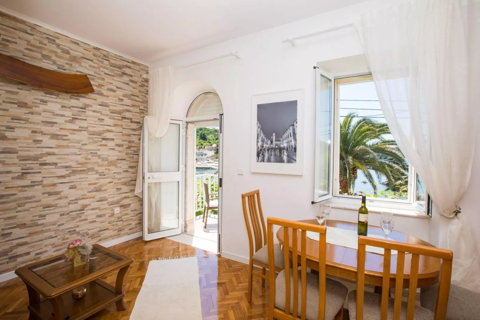 Apartments Vidak - One Bedroom Apartment with Balcony and Sea View - (A4)-Dining room