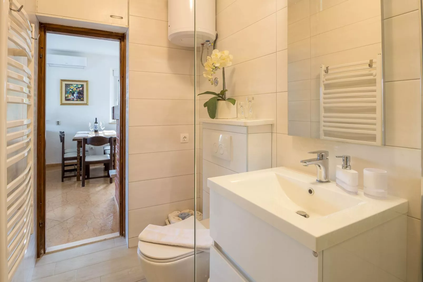 Apartment Karla - Two-Bedroom Apartment with Sea View-Badezimmer