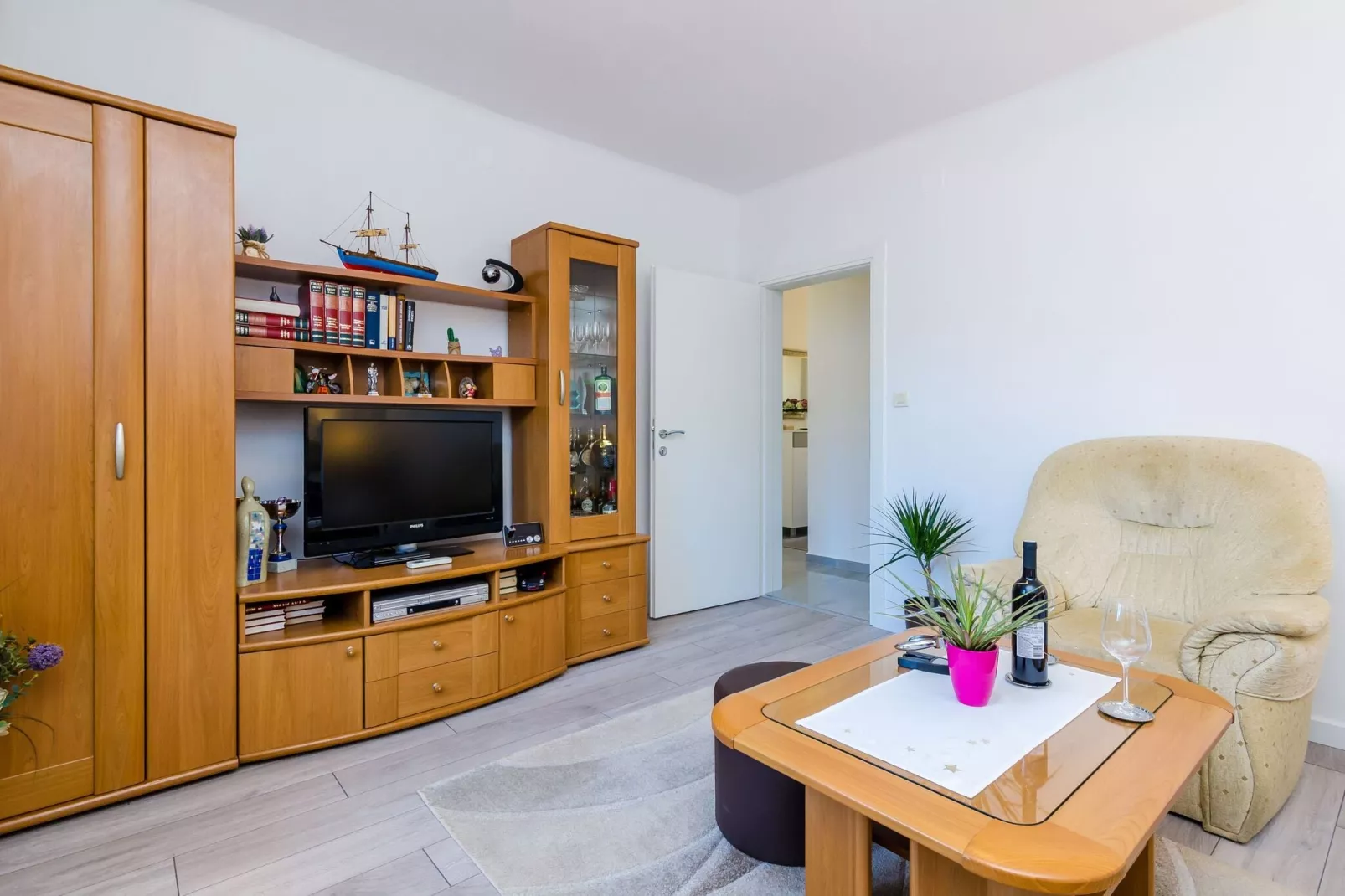 Apartment Veronika - One Bedroom Apartment with Terrace-Schlafzimmer