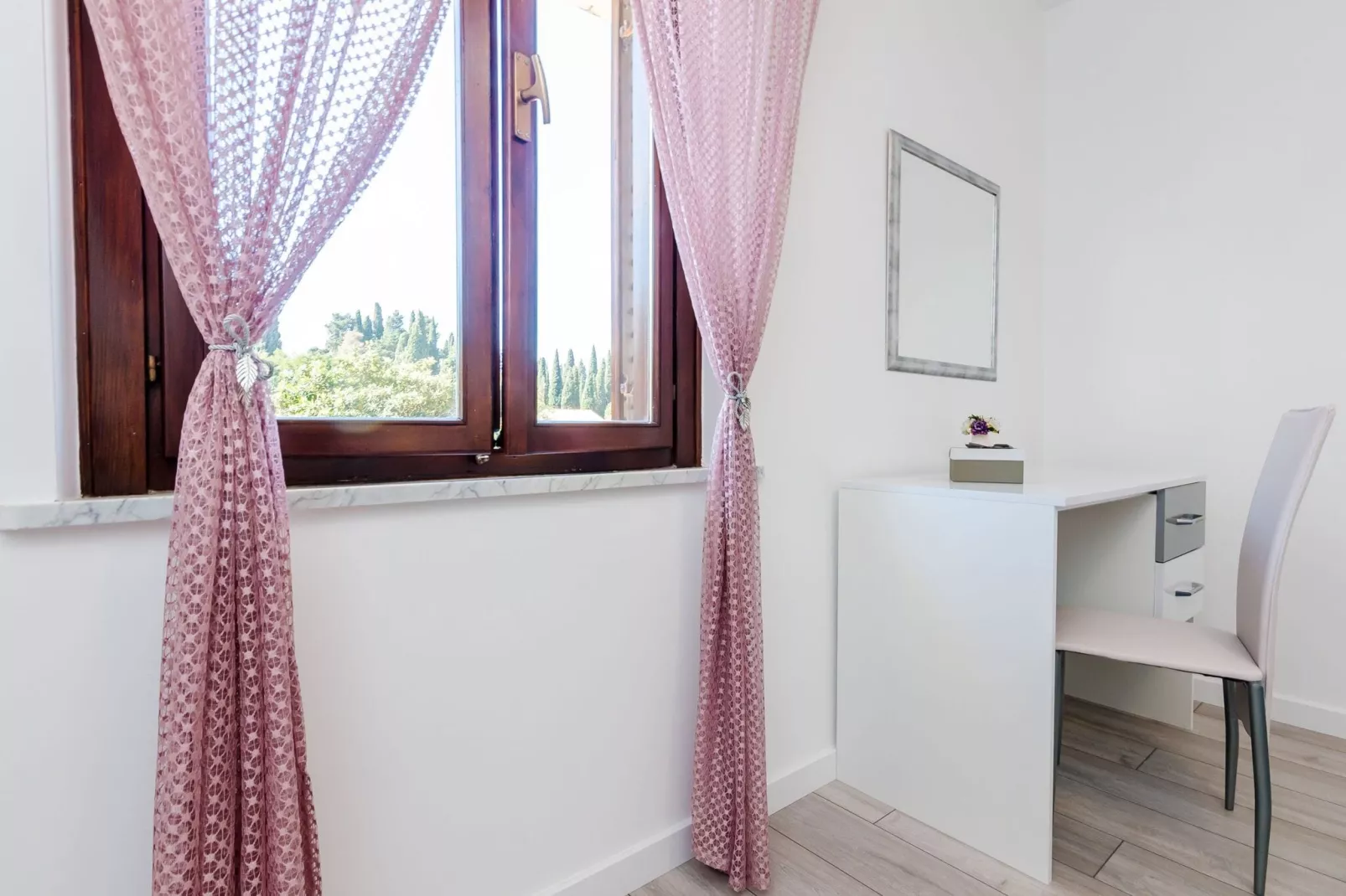 Apartment Veronika - One Bedroom Apartment with Terrace-Schlafzimmer
