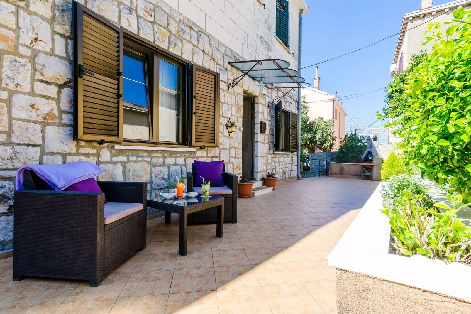Apartment Veronika - One Bedroom Apartment with Terrace-Terrasse