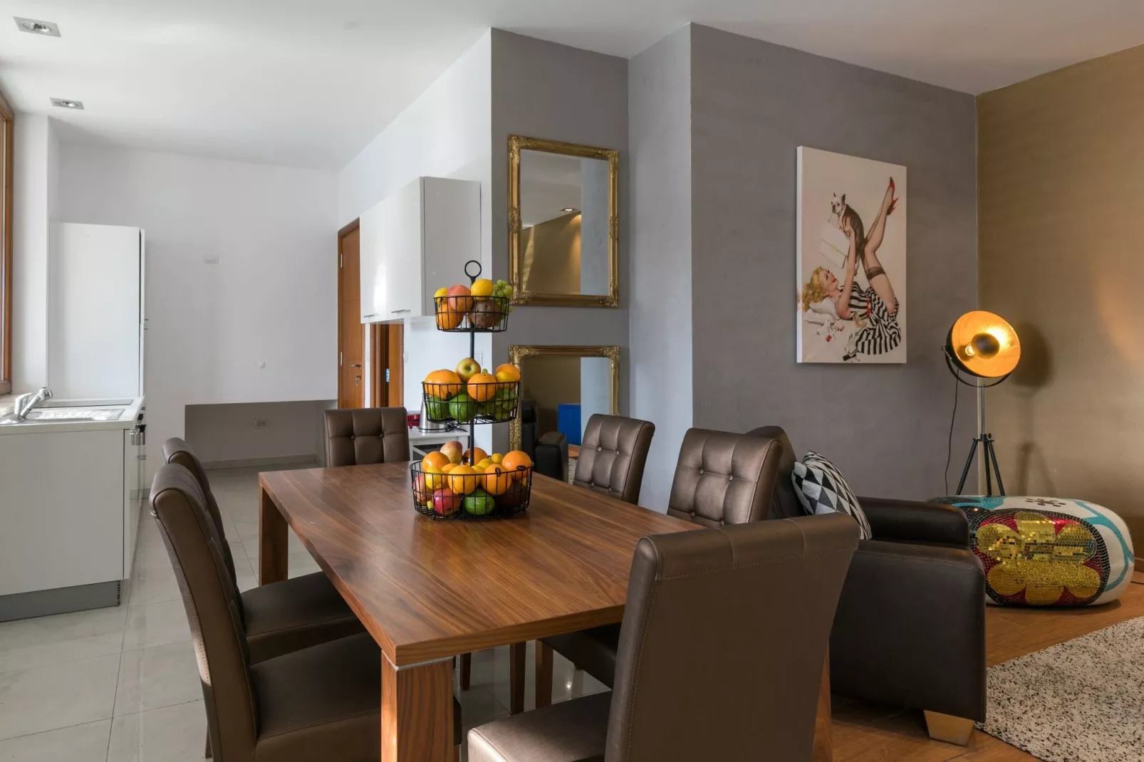 Apartment Frankie's Place - Two-Bedroom Apartment with Terrace and Sea View-Dining room