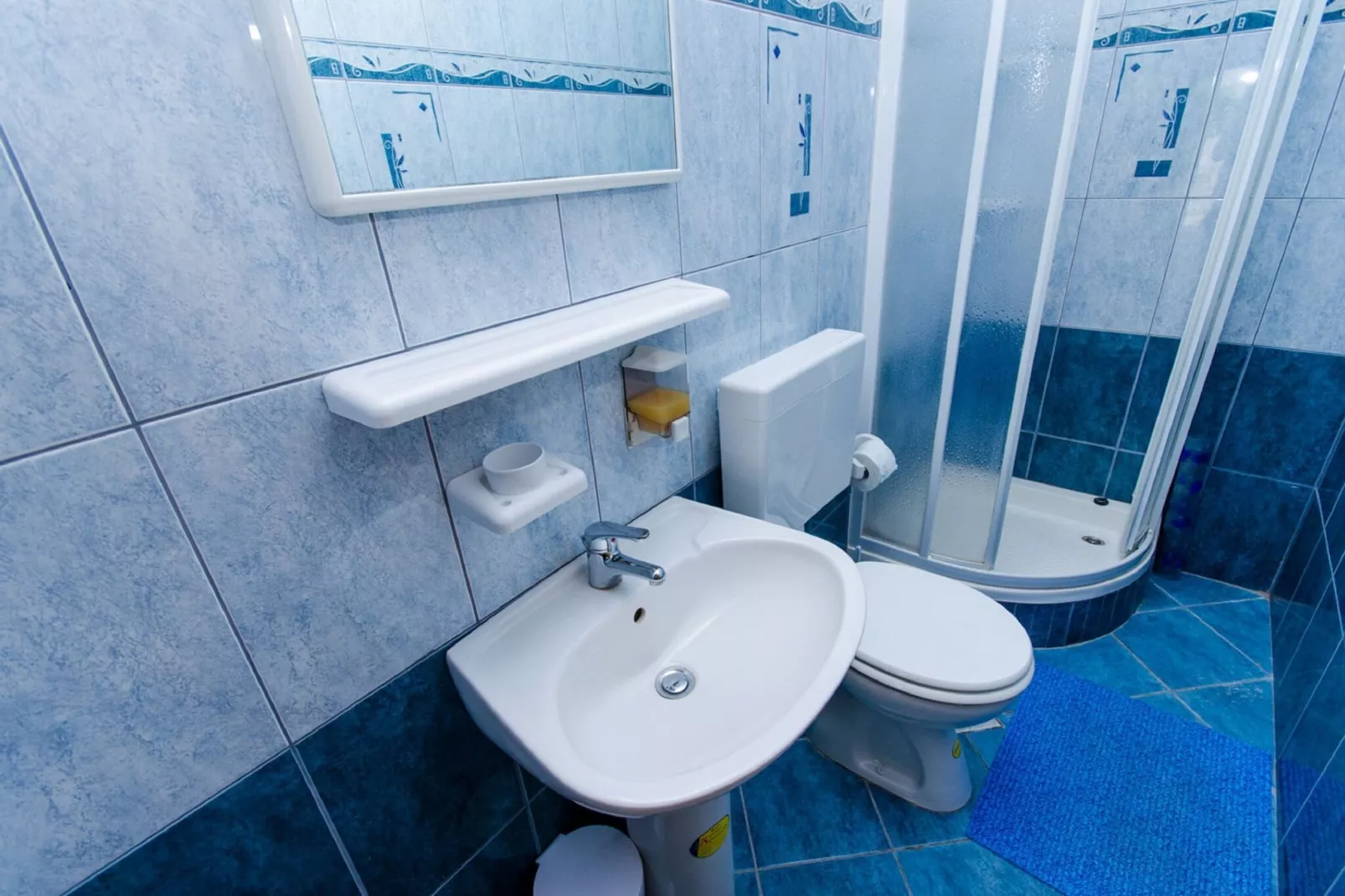 Apartments Ivana (TR) - One Bedroom Apartment with Terrace (A3)-Bathroom