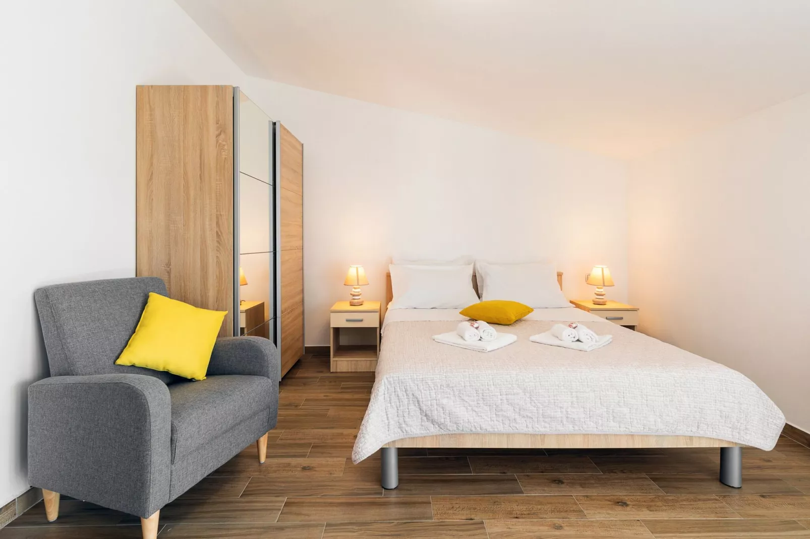 Fancy Apartments Dream - Standard One Bedroom Apartment with Balcony and Sea View ( 2 )-Bedroom