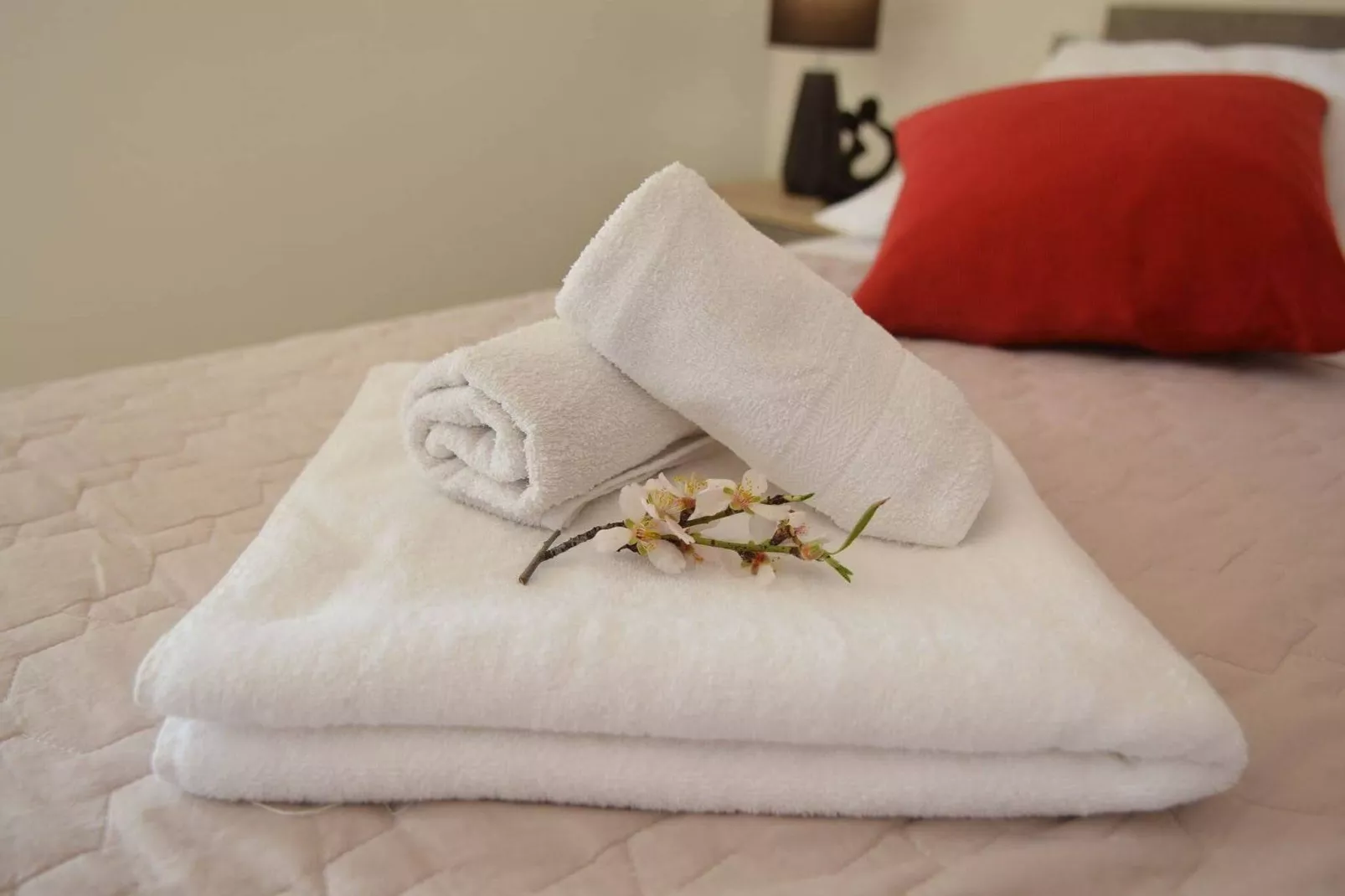 Fancy Apartments Dream - Modern One Bedroom Apartment with Balcony and Sea View ( 3 )-Bedroom