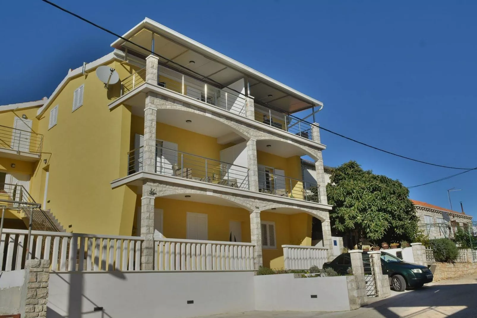 Fancy Apartments Dream - Modern One Bedroom Apartment with Balcony and Sea View ( 3 )-Outdoor