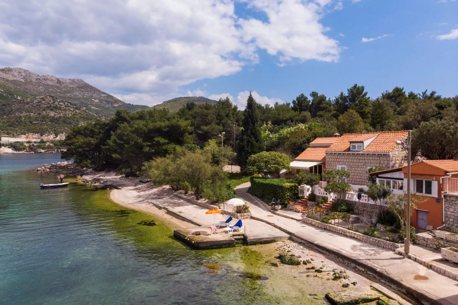 Seaside Studio - Studio Apartment with Private Beach and Sea View-Outdoor