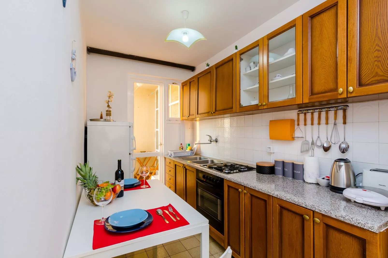 Apartment Boca - One Bedroom Apartment with Balcony and Sea View-Cuisine
