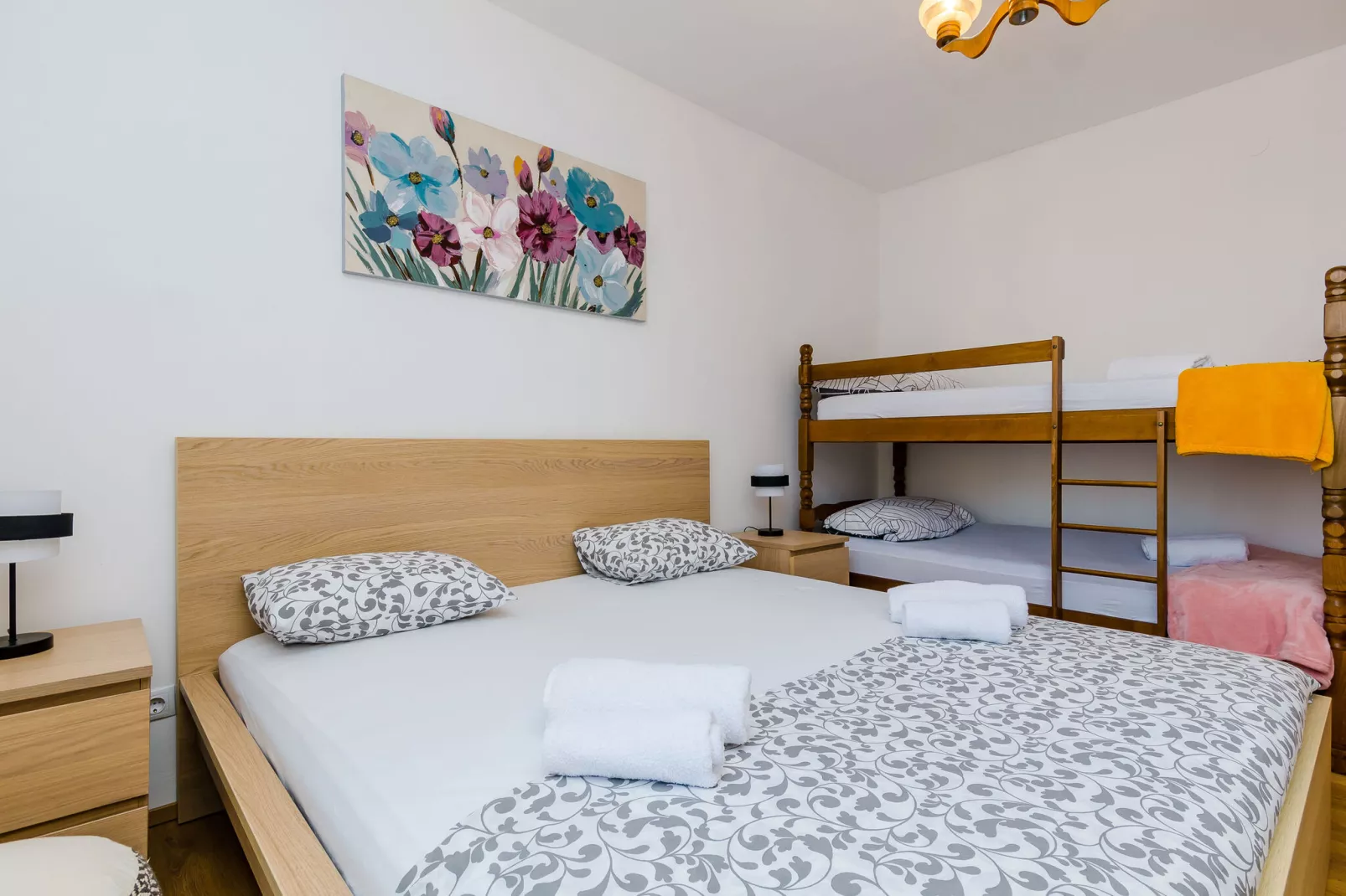 Apartment Boca - One Bedroom Apartment with Balcony and Sea View-Chambre