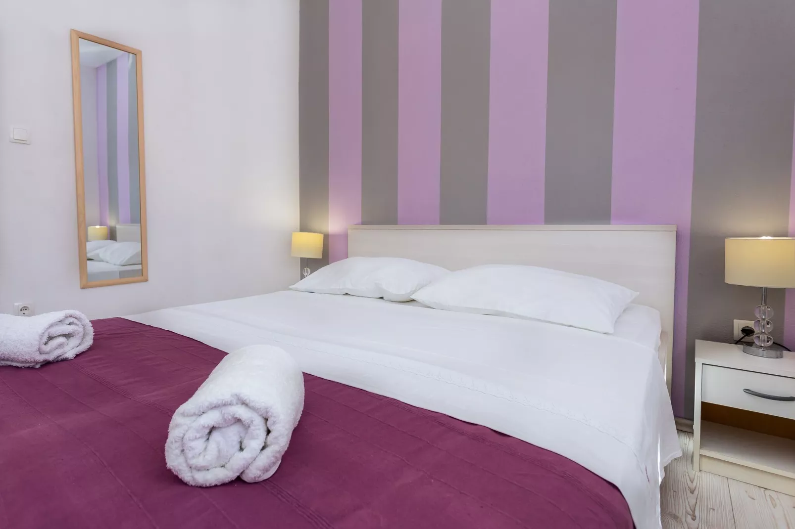 Apartments Magdales - Two Bedroom Apartment with Balcony A1-Bedroom