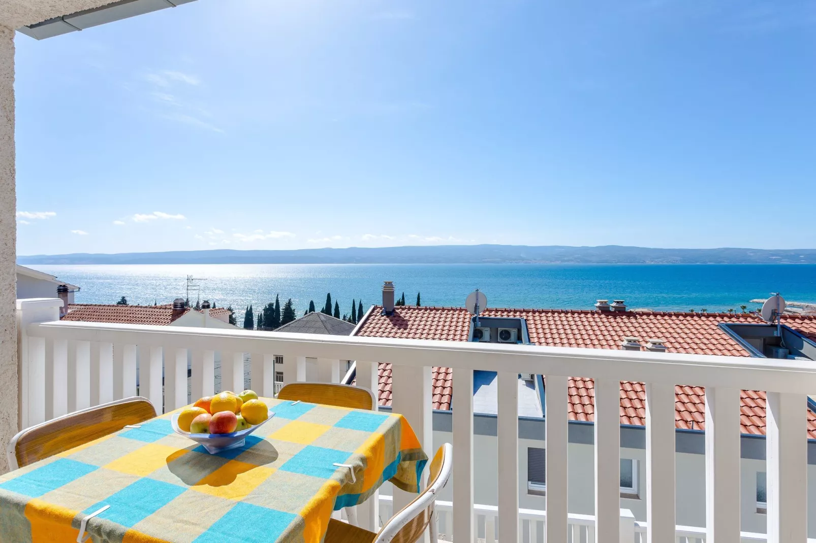Apartments Magdales - Comfort Three Bedroom Apartment with Balcony A2-Terrace balcony