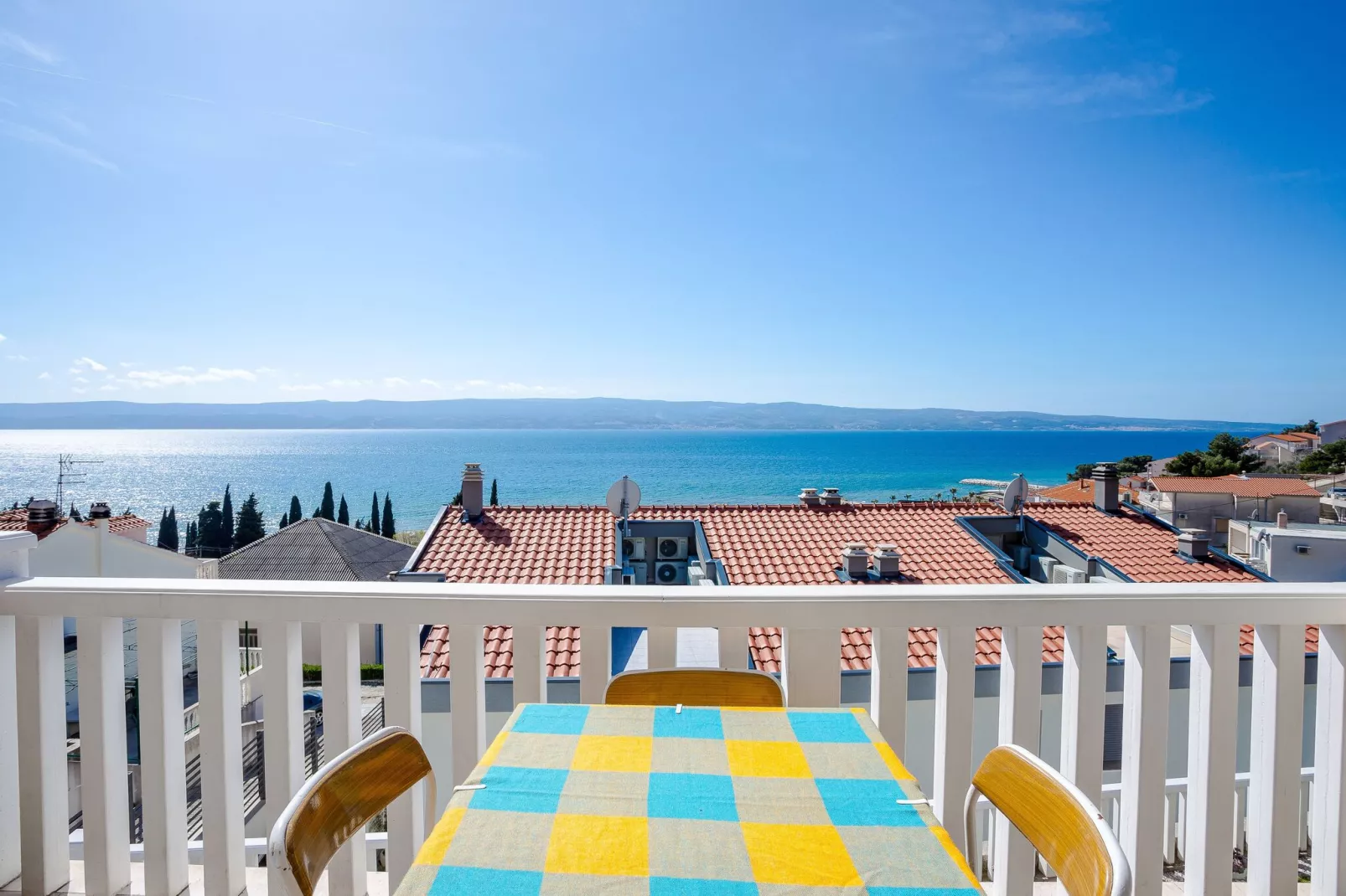 Apartments Magdales - Comfort Three Bedroom Apartment with Balcony A2-Terrace balcony