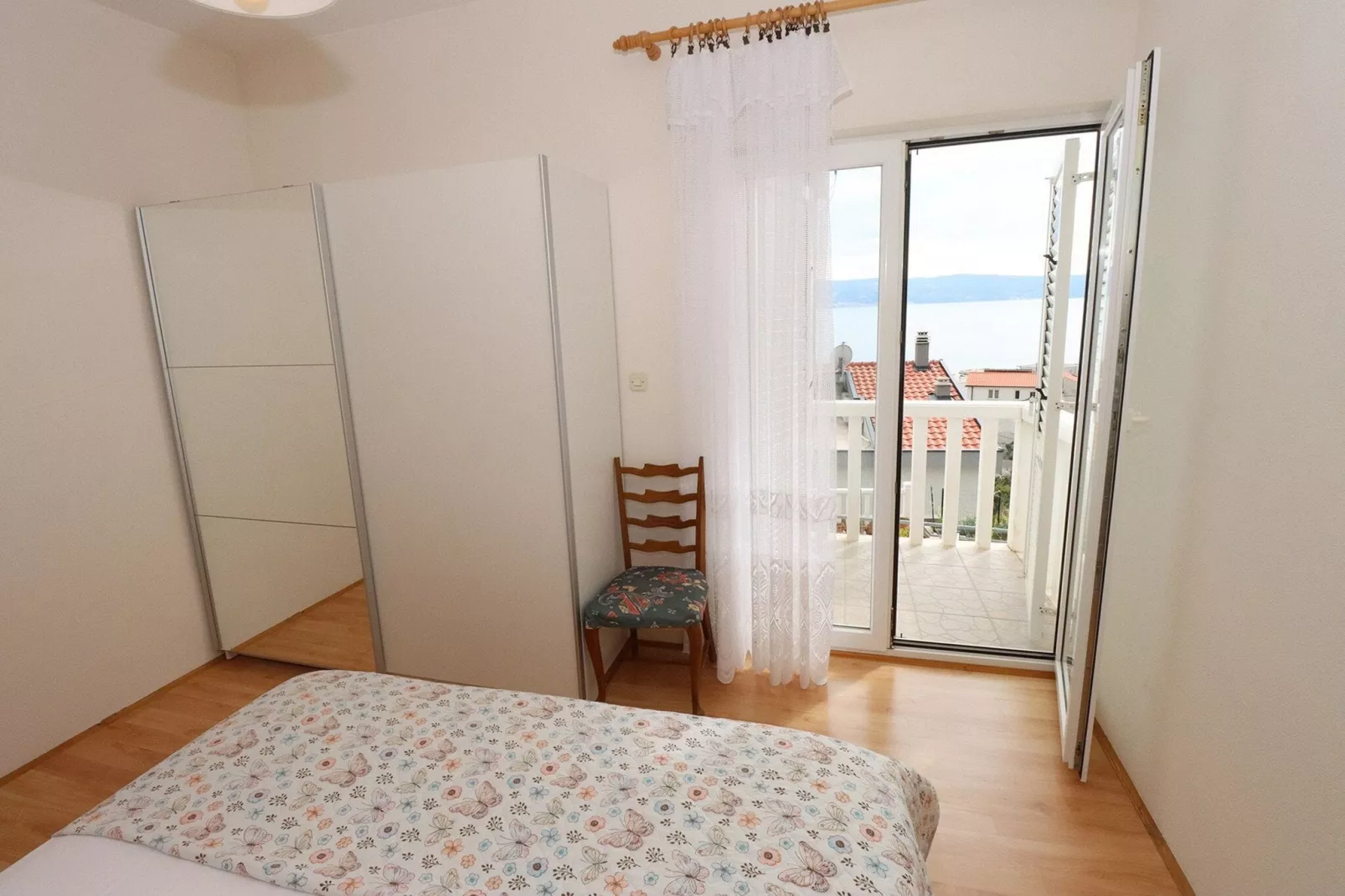 Apartments Magdales - Comfort Three Bedroom Apartment with Balcony A2-Bedroom