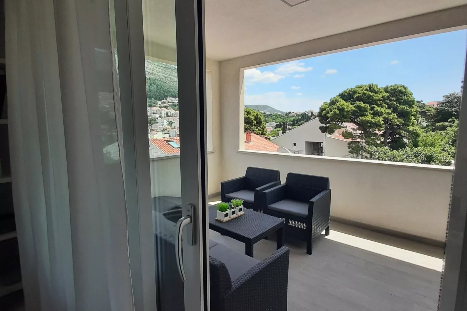 Apartment The Big Chill - Three Bedroom Apartment with Terrace, Balcony and Jacuzzi-Terrace