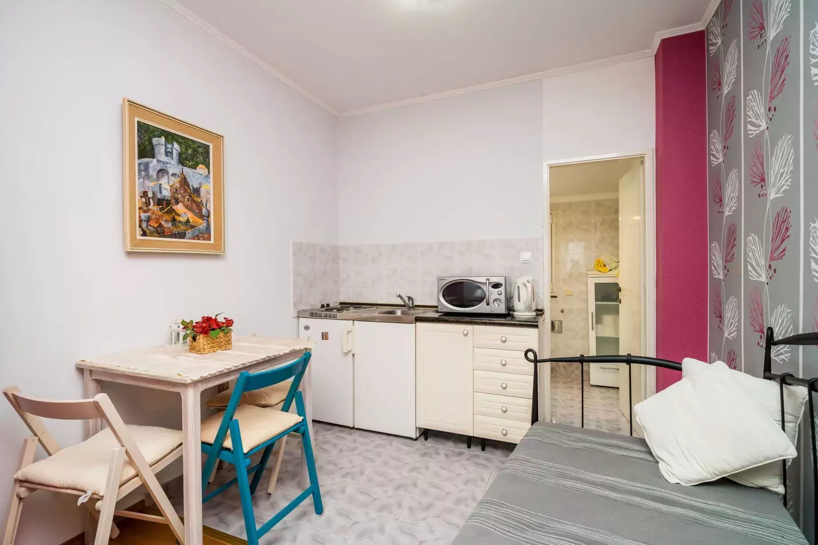 Apartment Villa Palma- Studio Apartment with Balcony and Sea View (Studio apartman 1)-Kitchen