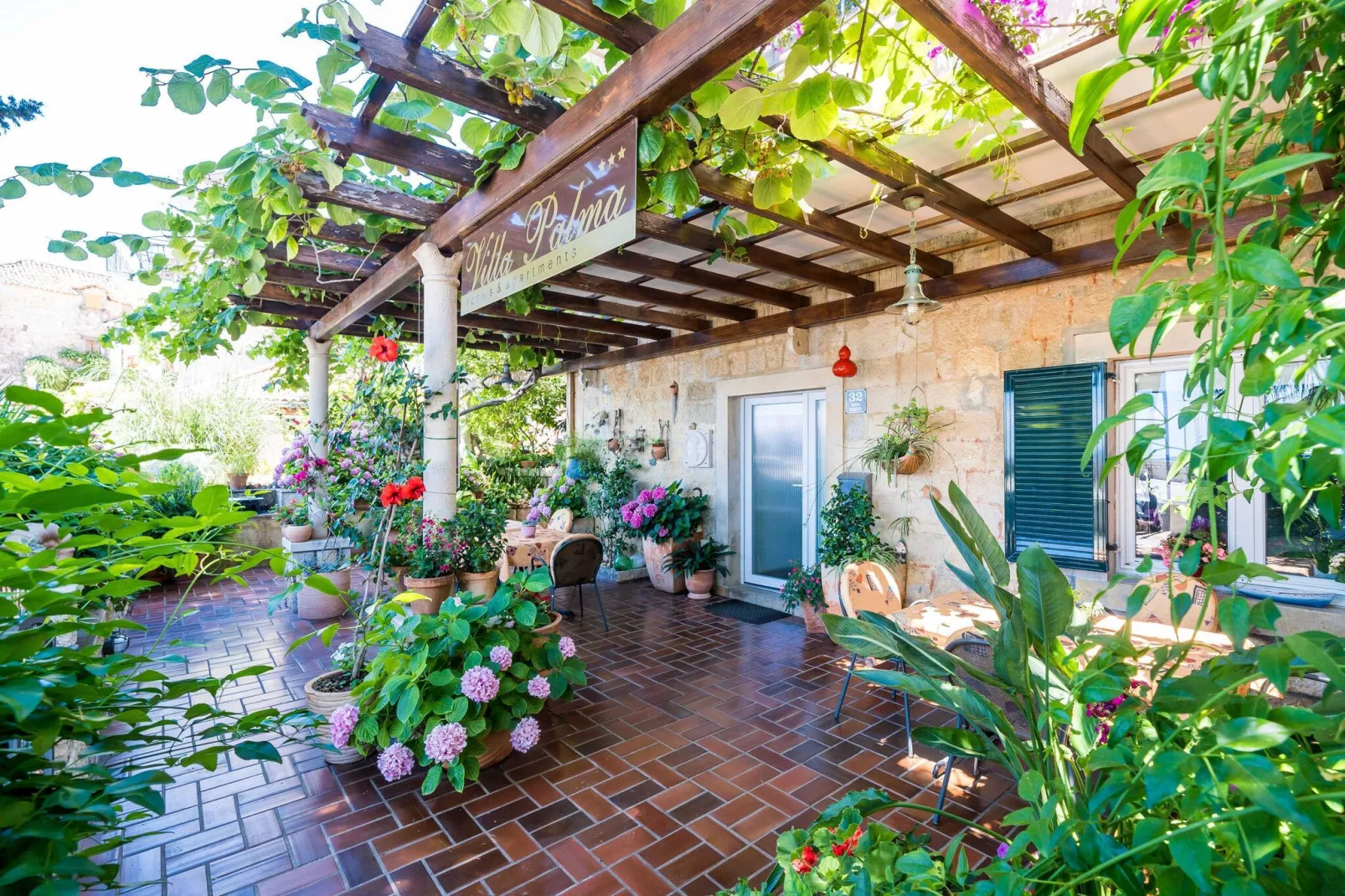 Apartment Villa Palma- Studio Apartment with Balcony and Sea View (Studio apartman 1)-Outdoor