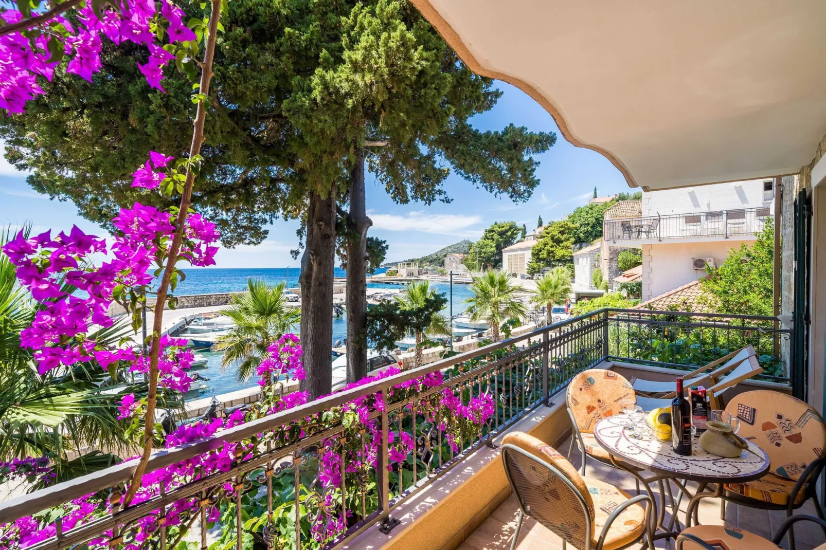 Apartment Villa Palma- Two Bedroom Apartment with Terrace and Sea View ( Apartman 4)-Terrace