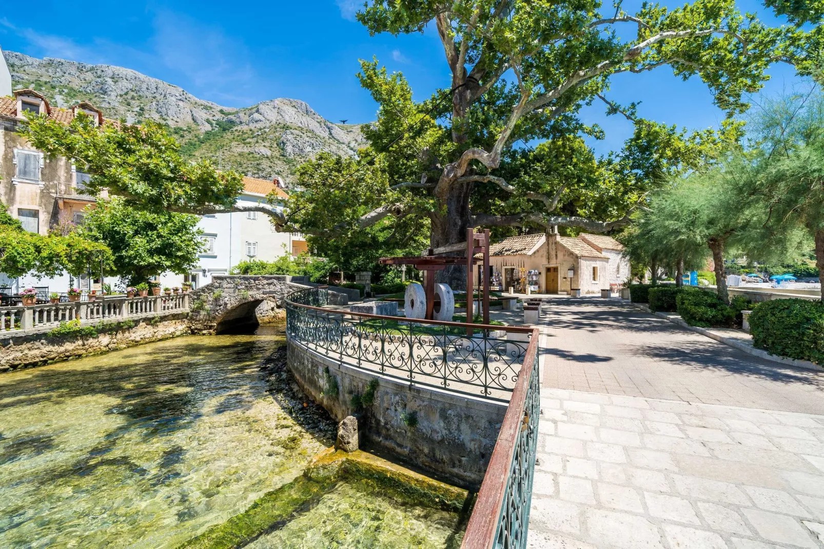 Apartment Villa Palma- Two Bedroom Apartment with Terrace and Sea View ( Apartman 4)-Outdoor