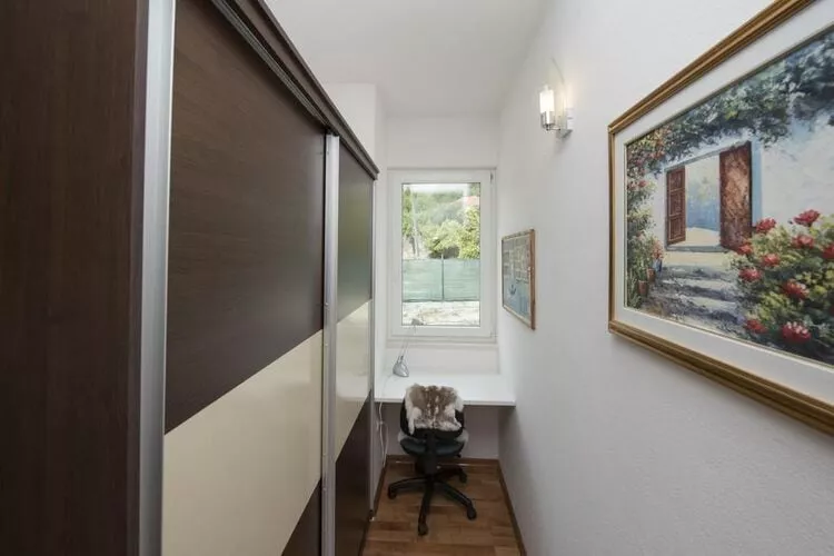 Holiday Home Elijah Creek - One Bedroom Home with Pool-Indoor