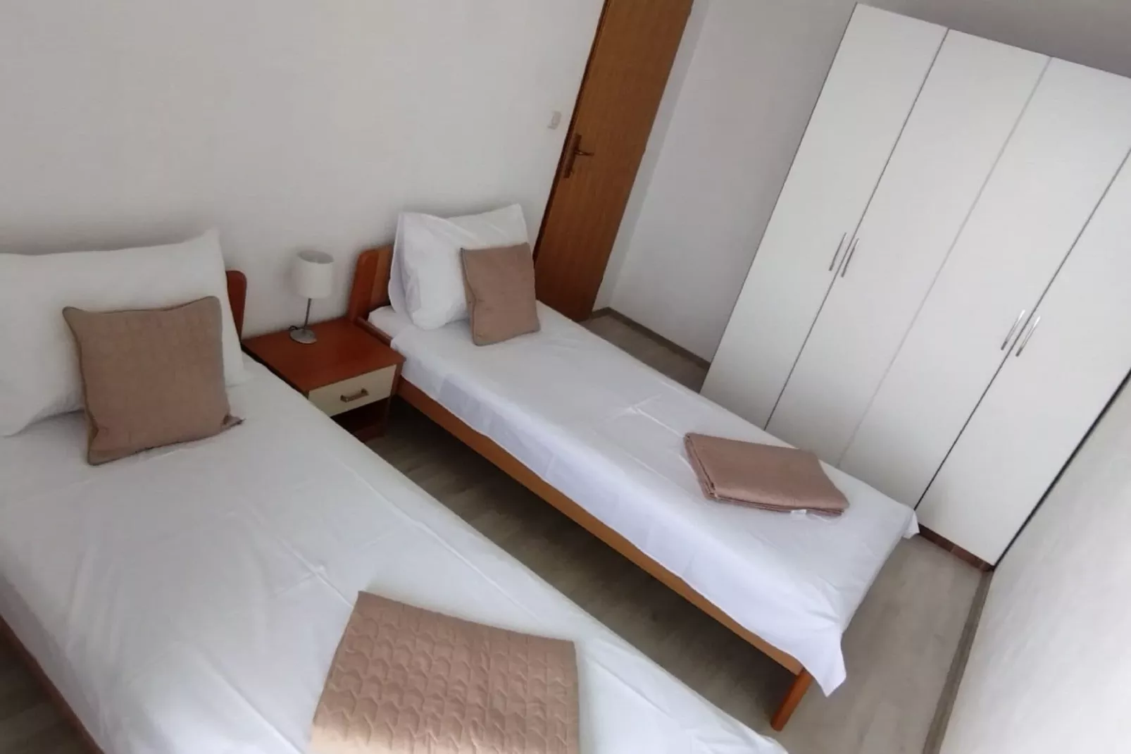 Apartment Wish - Two Bedroom Apartment with Sea View Terrace-Schlafzimmer