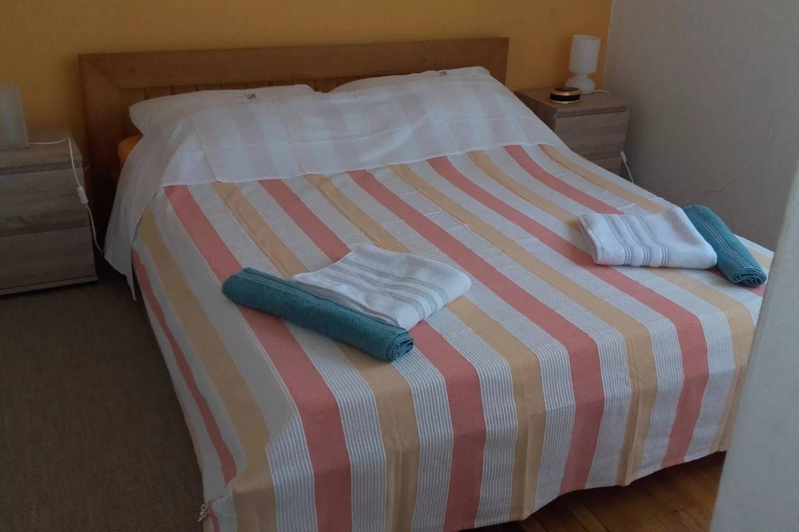 Holiday Home Pavarotti-Three Bedroom Holiday Home with Terrace-Chambre