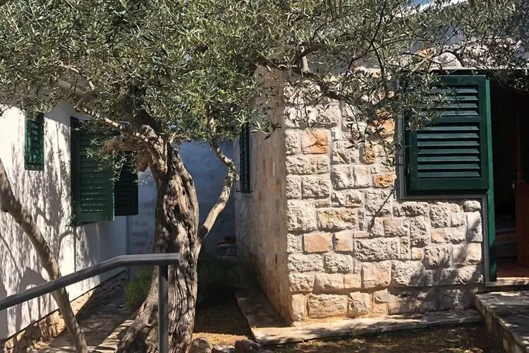 Holiday Home Pavarotti-Three Bedroom Holiday Home with Terrace-Extérieur