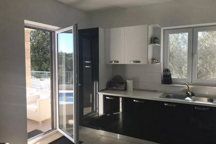 Apartment Villa Morena - Three Bedroom Villa with Terrace and Swimming Pool-Kitchen