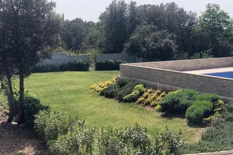 Apartment Villa Morena - Three Bedroom Villa with Terrace and Swimming Pool-Gardens summer