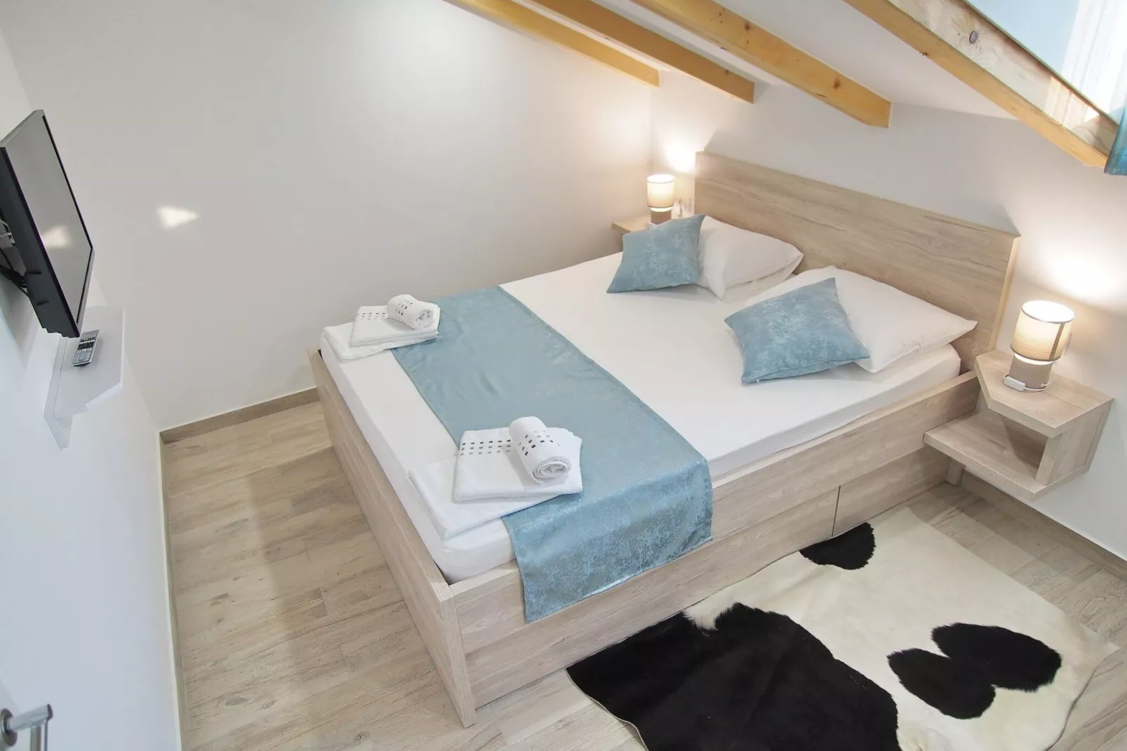 Apartments Sweet Escape - Studio Apartment with Terrace and Sea View (2)-Indoor