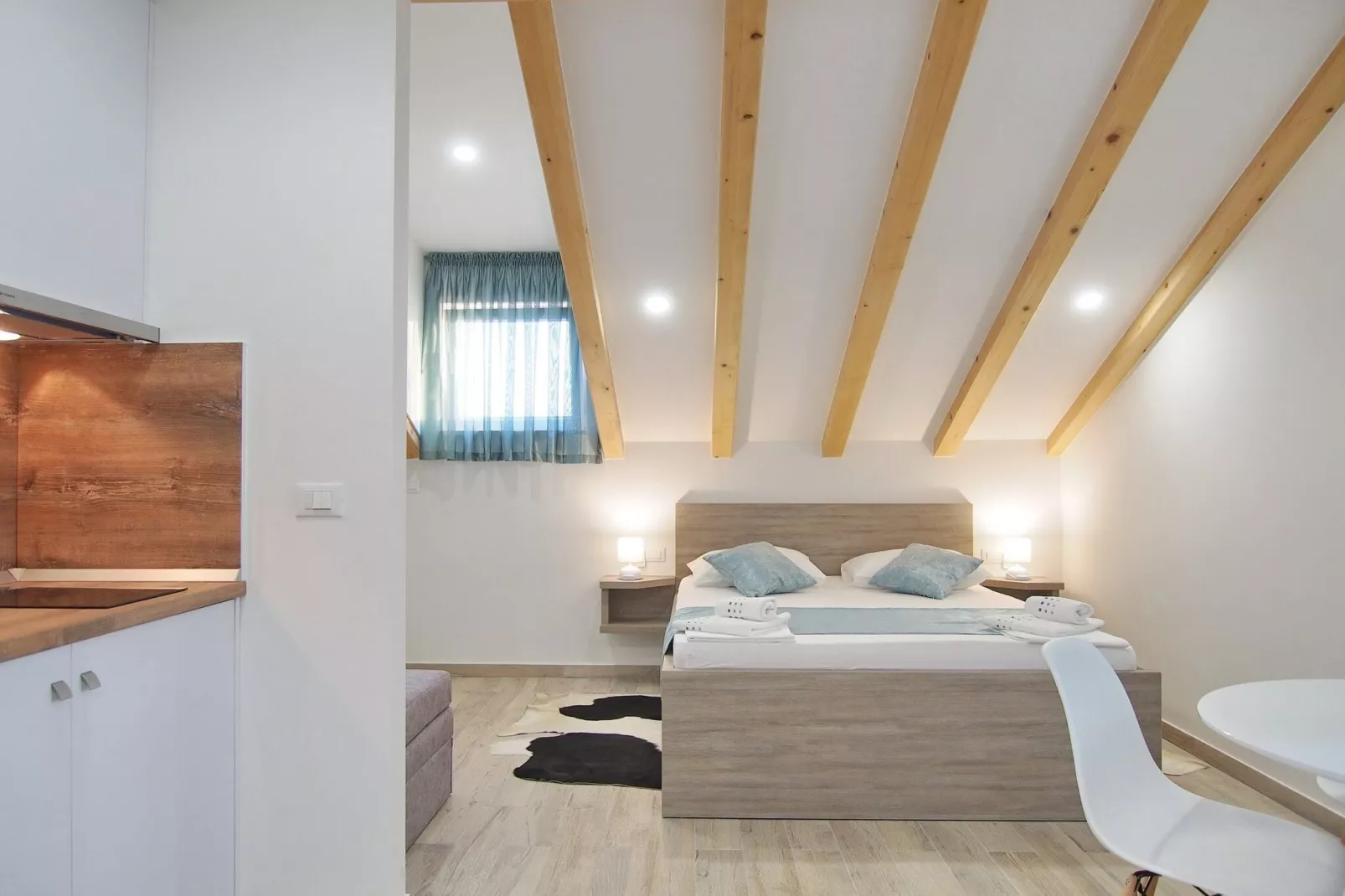 Apartments Sweet Escape - Studio Apartment with Terrace and Sea View (2)-Indoor