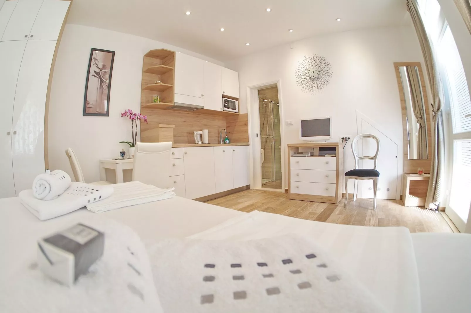 Apartments Sweet Escape- Studio Apartment with Terrace and  Sea View-Kitchen
