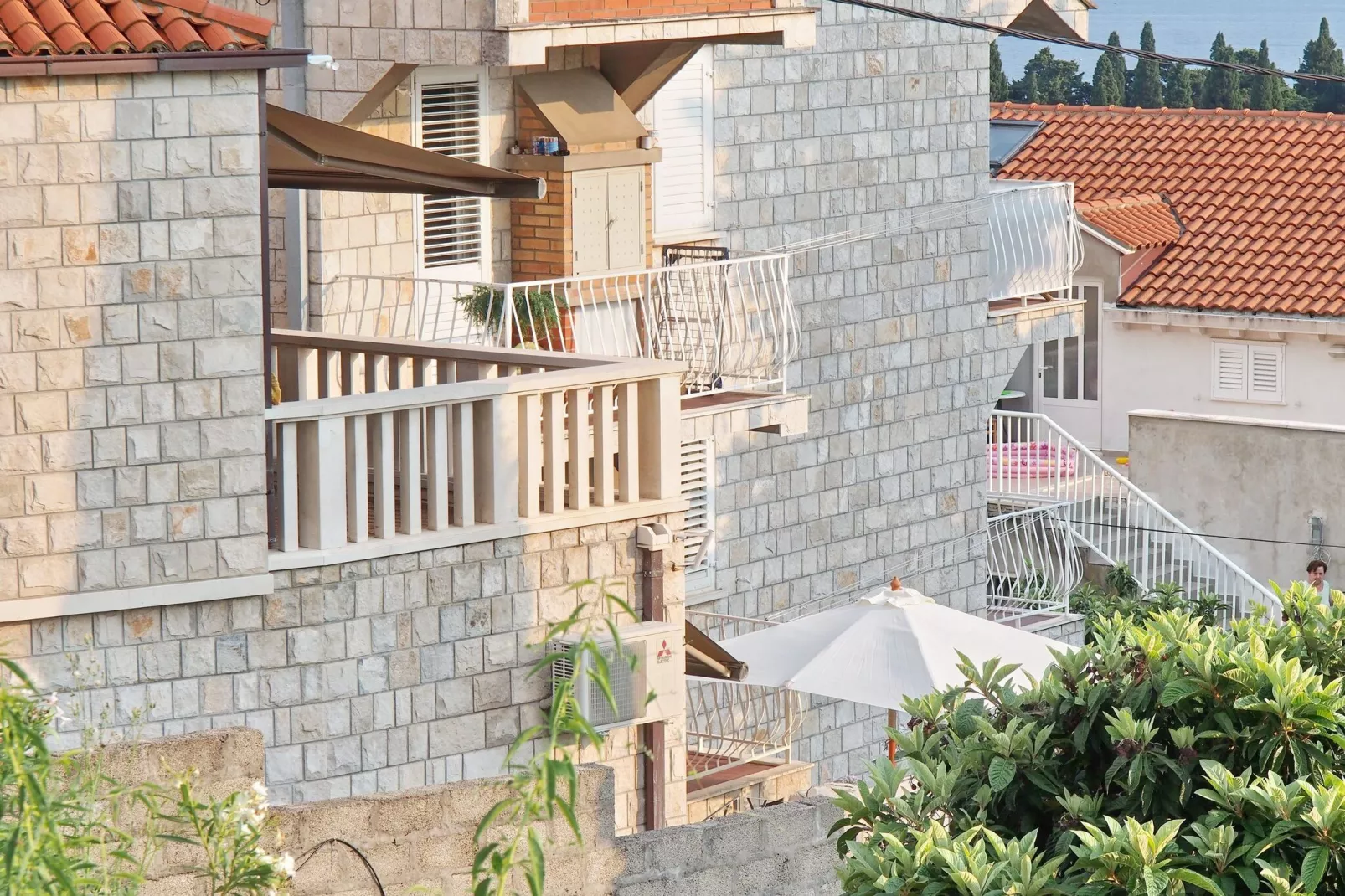 Apartments Sweet Escape- Studio Apartment with Terrace and  Sea View-Outdoor