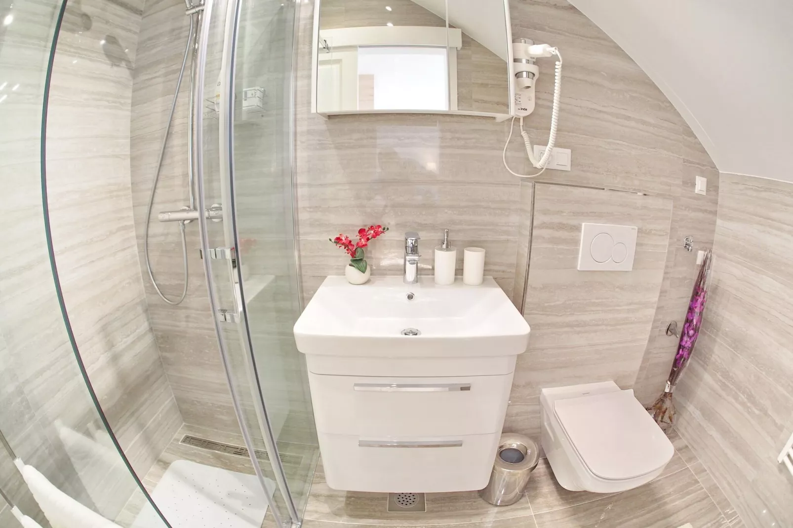 Apartments Sweet Escape- Studio Apartment with Terrace and  Sea View-Bathroom
