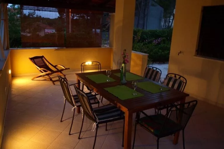 Apartments Mimose - Two Bedroom Apartment with Terrace (Sara)-Terrasse