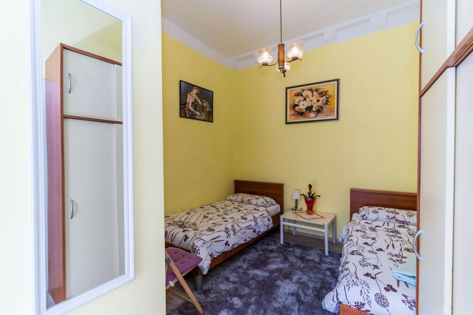 Rooms Katja & Lara - Twin Room (Katja)-Bedroom