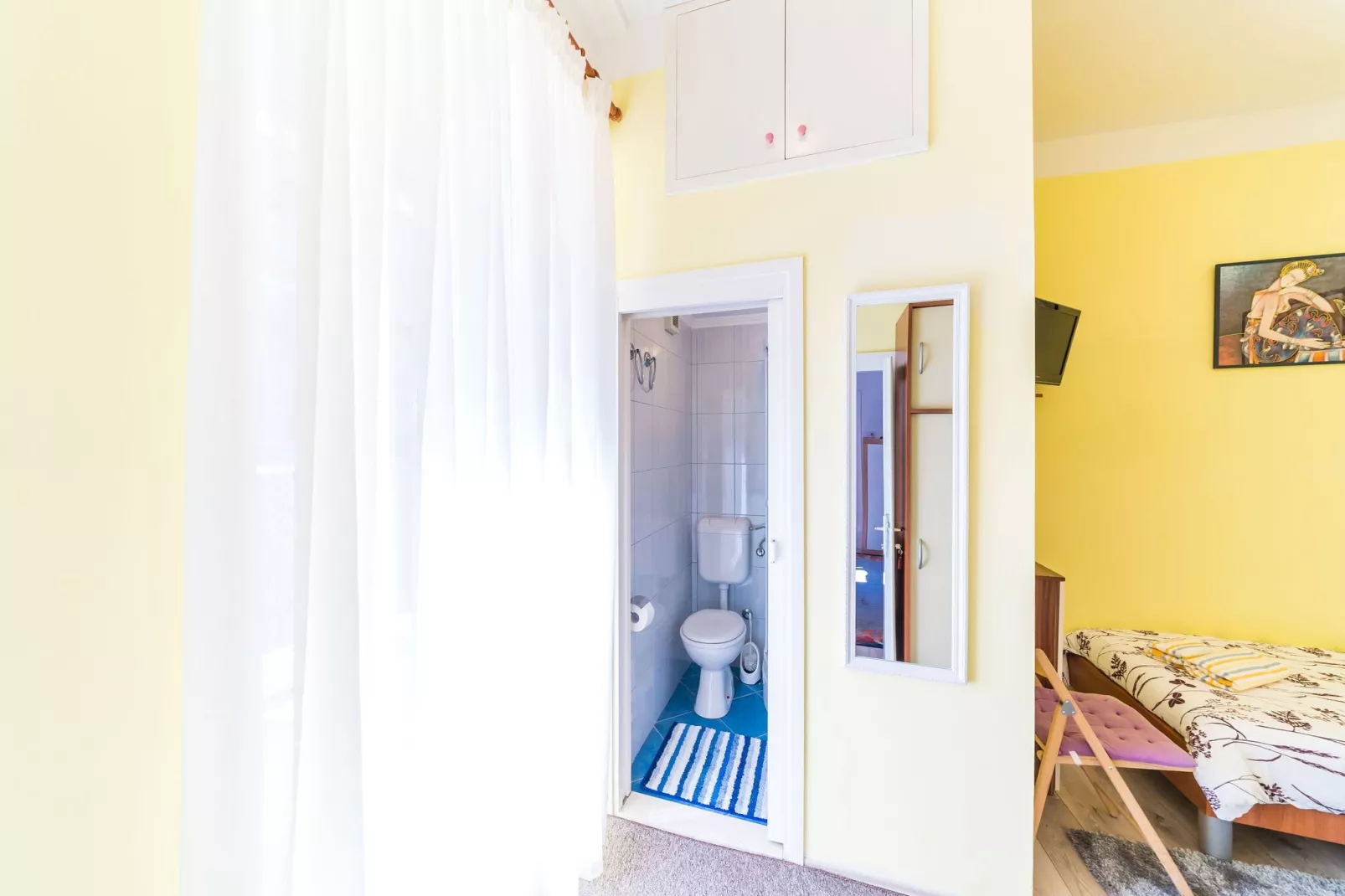 Rooms Katja & Lara - Twin Room (Katja)-Bedroom