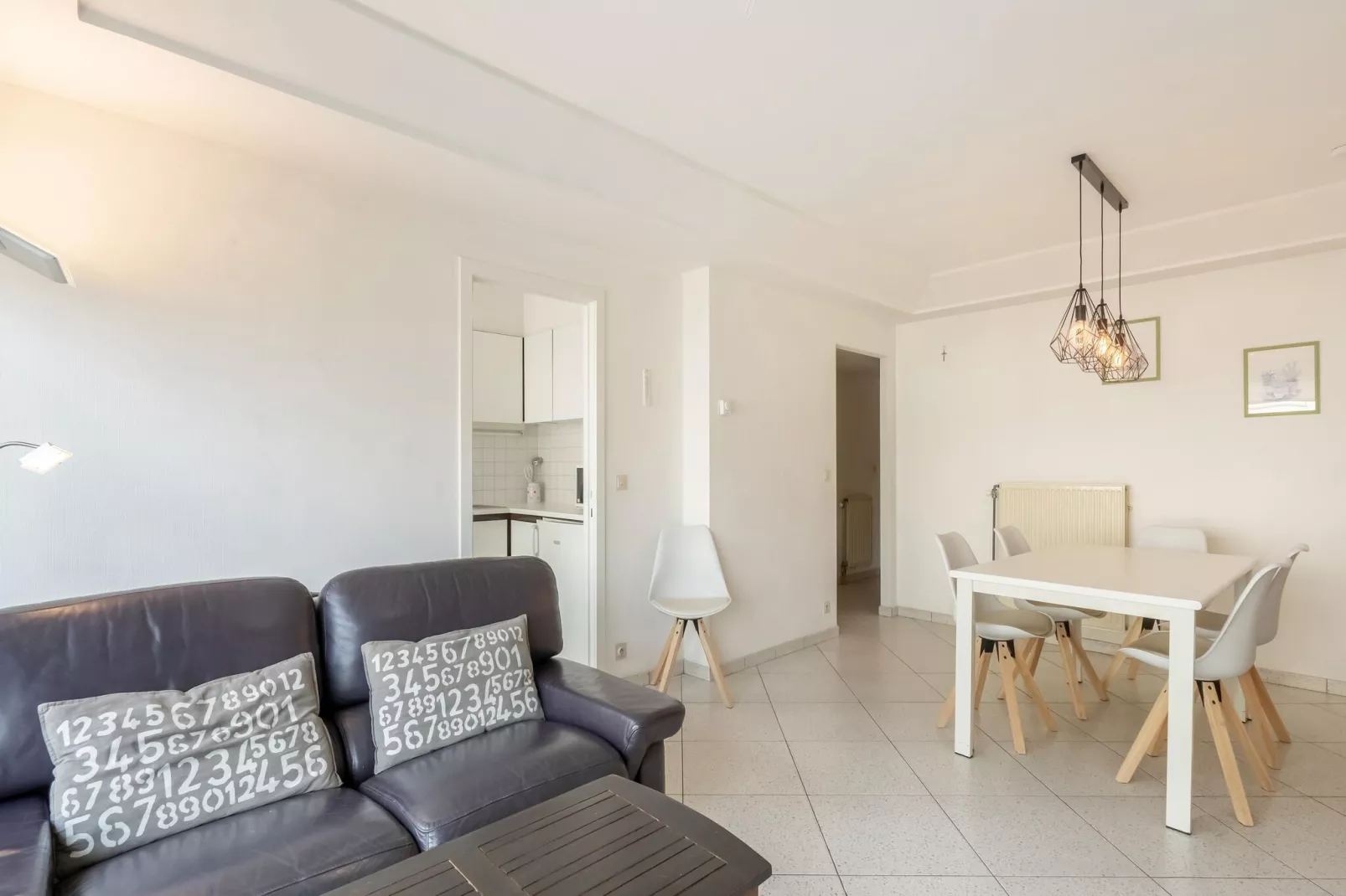 Chez Rose-Living room
