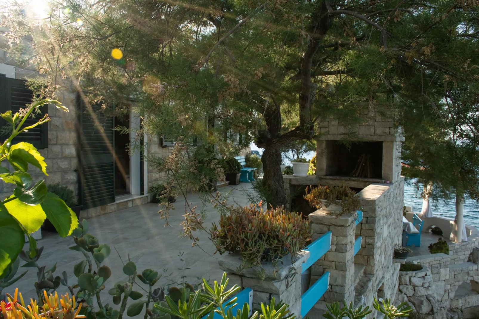 Holiday Home Luna - Two Bedroom Holiday Home with Sea View-Terrasse