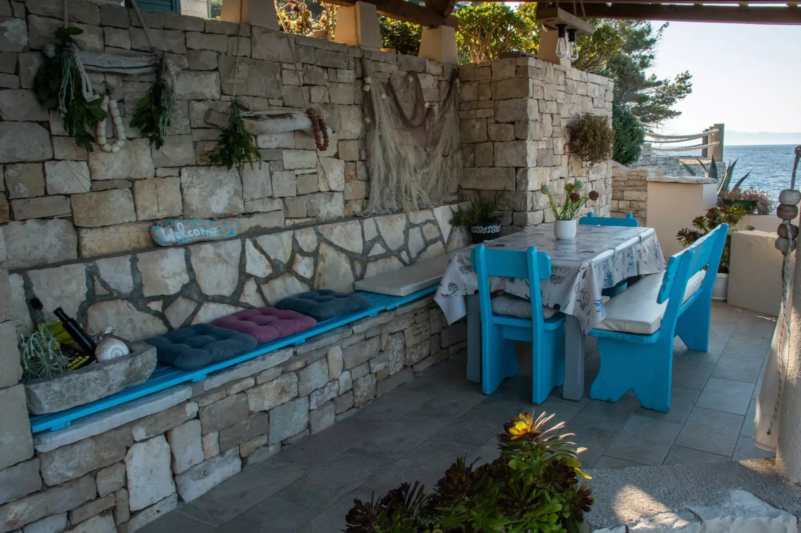 Holiday Home Luna - Two Bedroom Holiday Home with Sea View-Terrasse