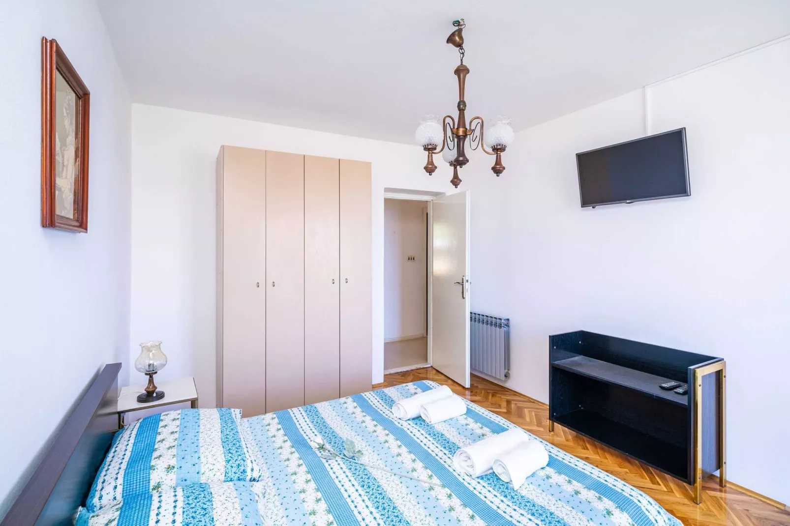 Apartments Stella - Three-Bedroom Apartment with Balcony and Terrace-Bedroom