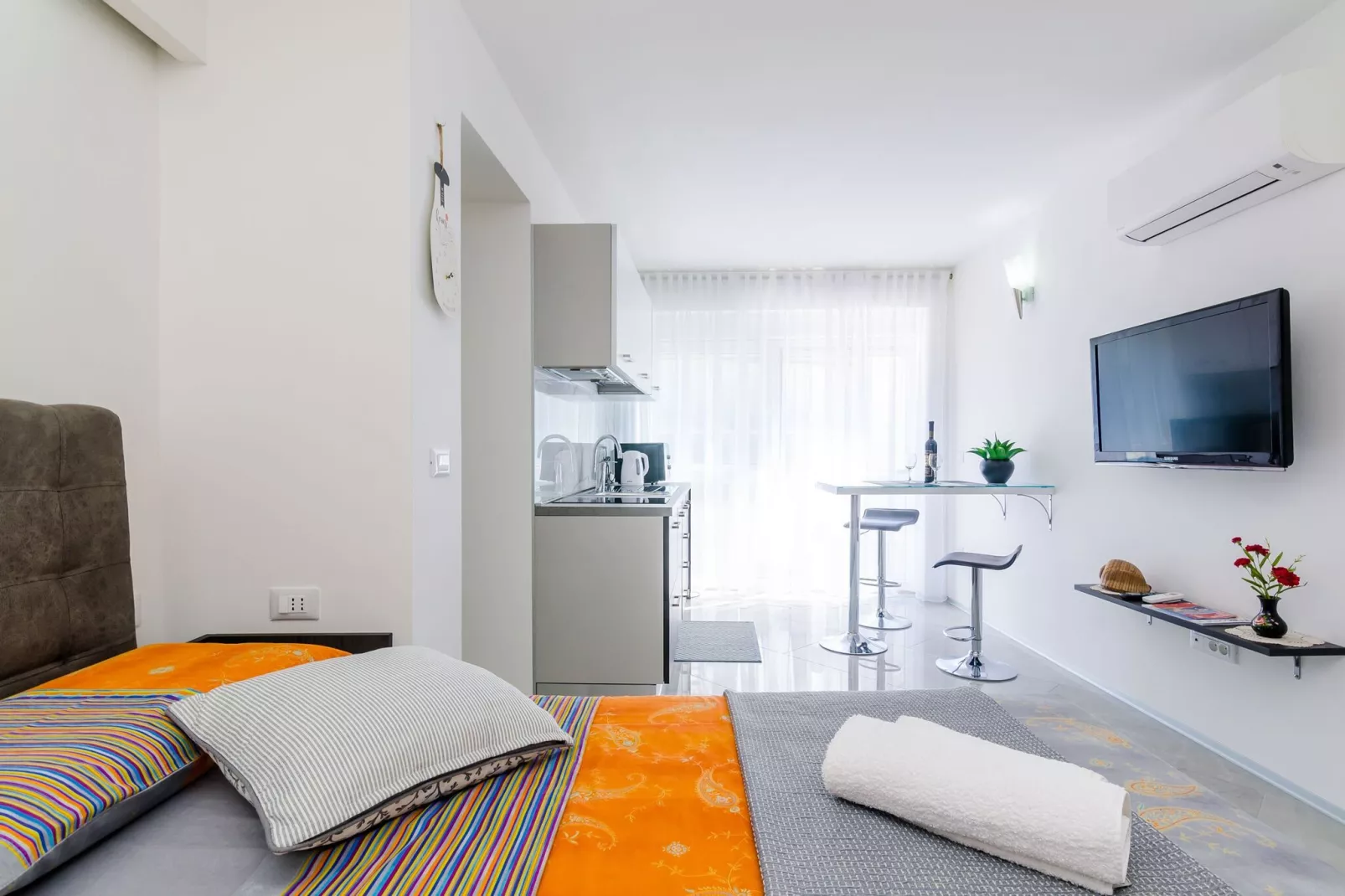 Apartment Lea - Studio Apartment-Bedroom