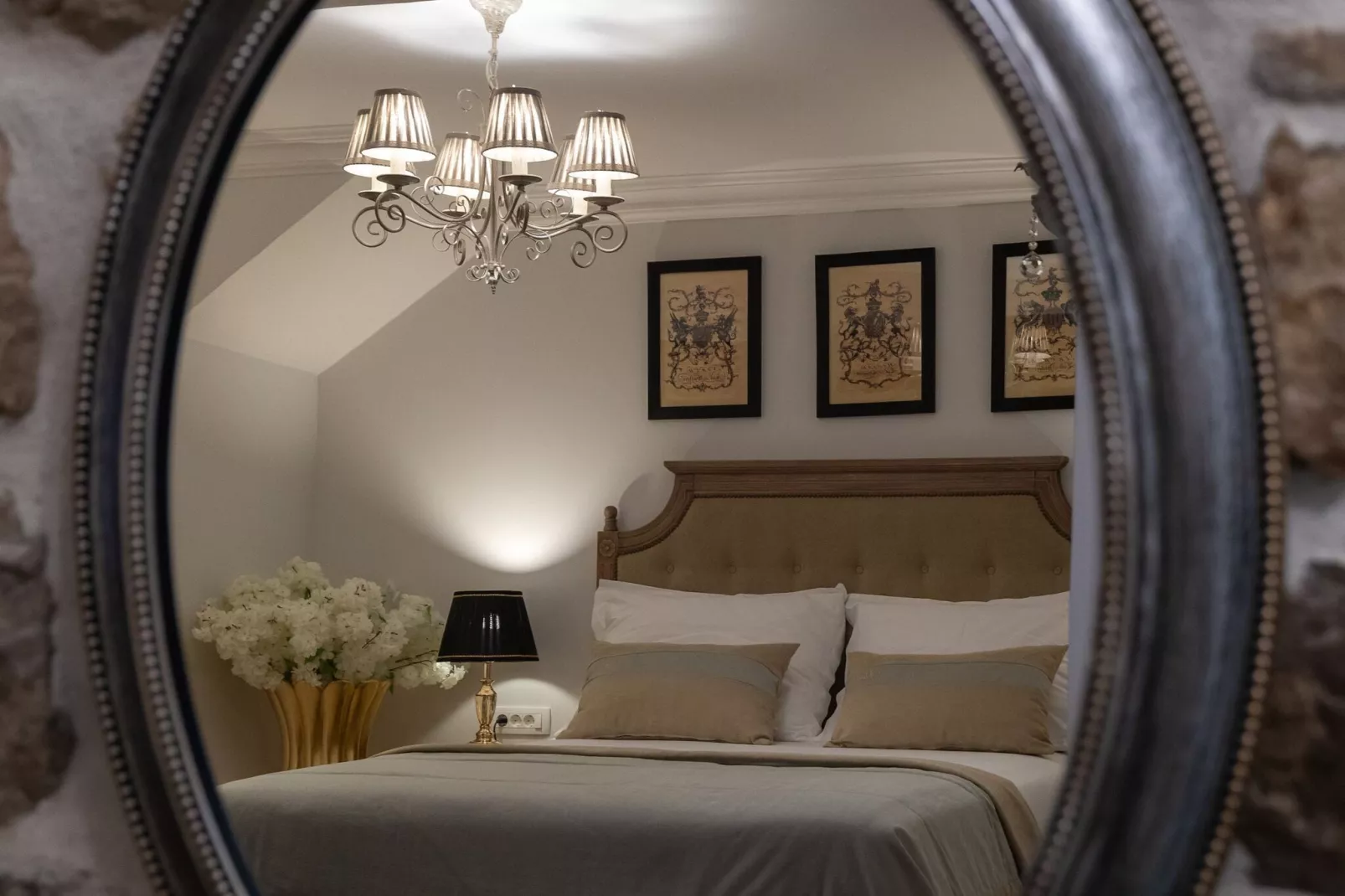Vivaldi - Superior Double Room (S1)-Indoor