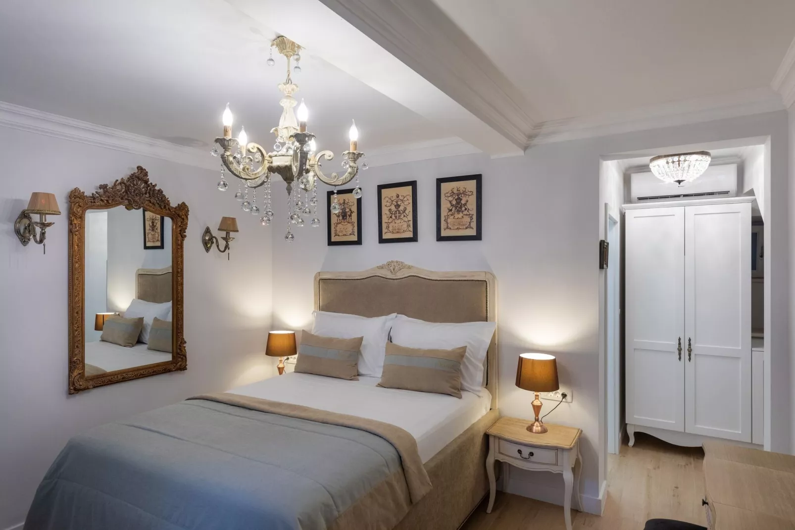 Vivaldi - Comfort Double Room (S2)-Bedroom