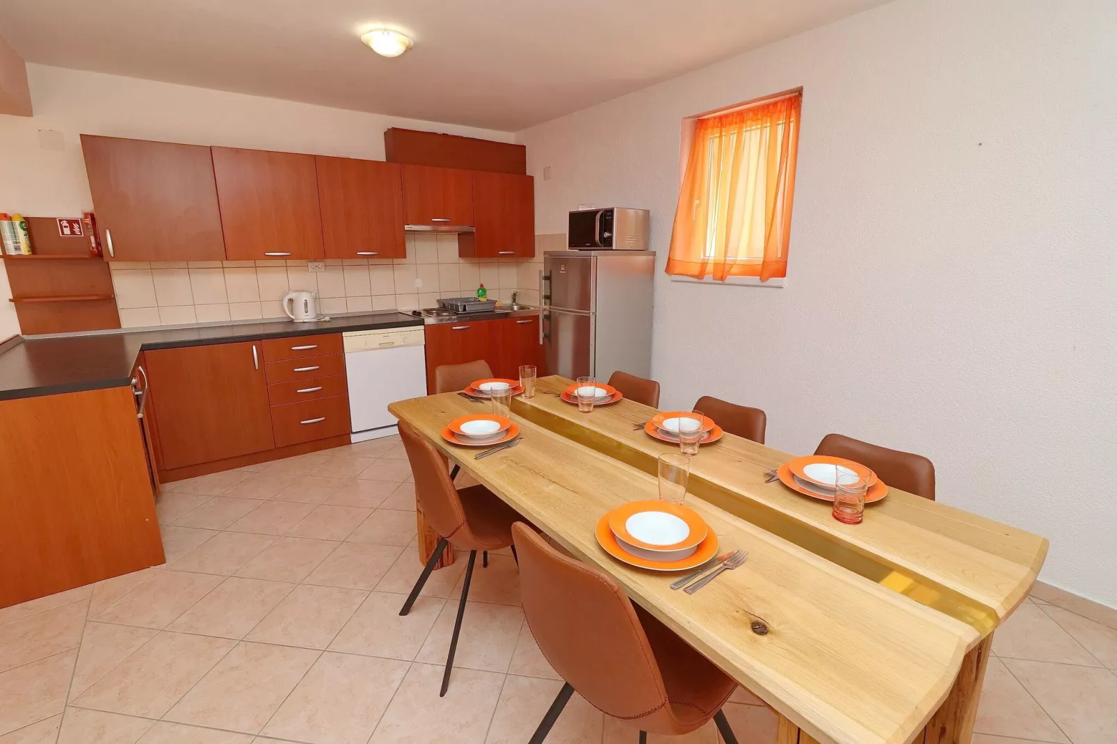Apartments Villa Michele-Three Bedroom Apartment with Terrace ( Mandarin )-Esszimmer