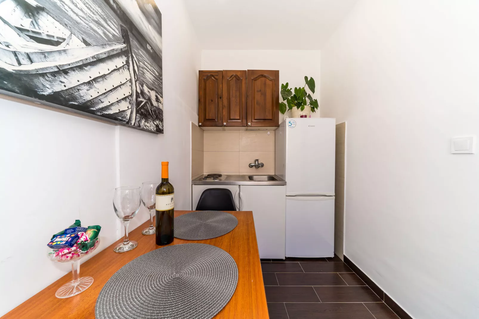 Apartments Dub - One-Bedroom Apartment (no.3)-Cuisine