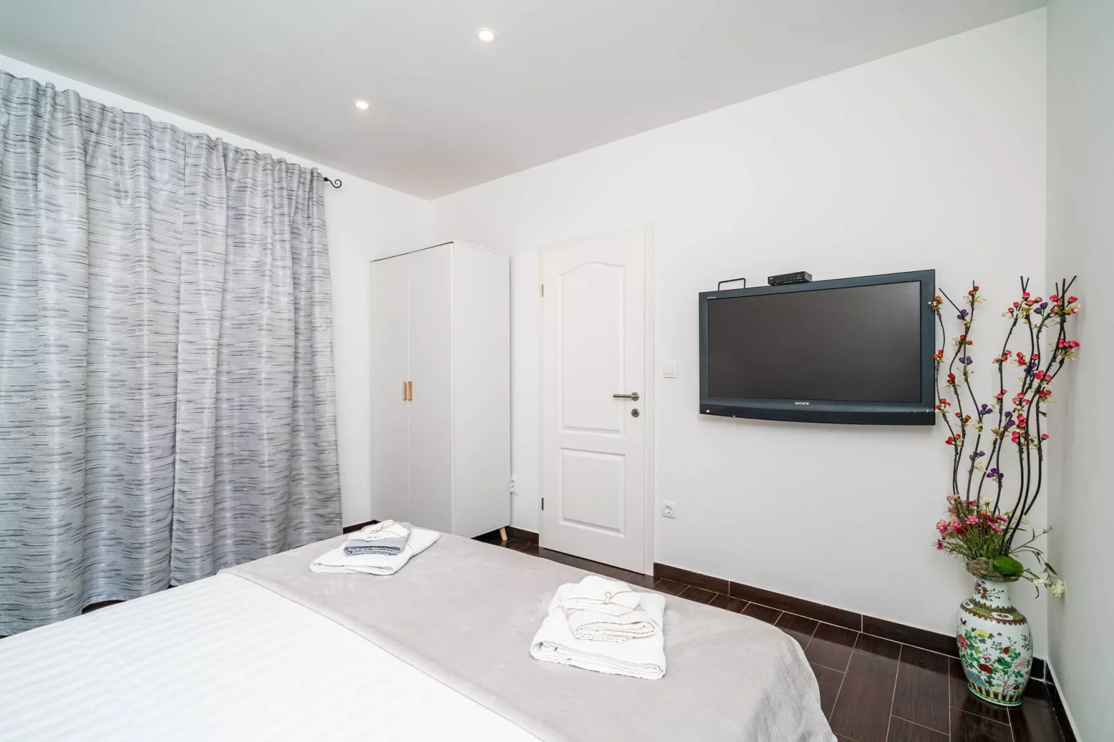 Apartments Dub - One-Bedroom Apartment (no.3)-Chambre