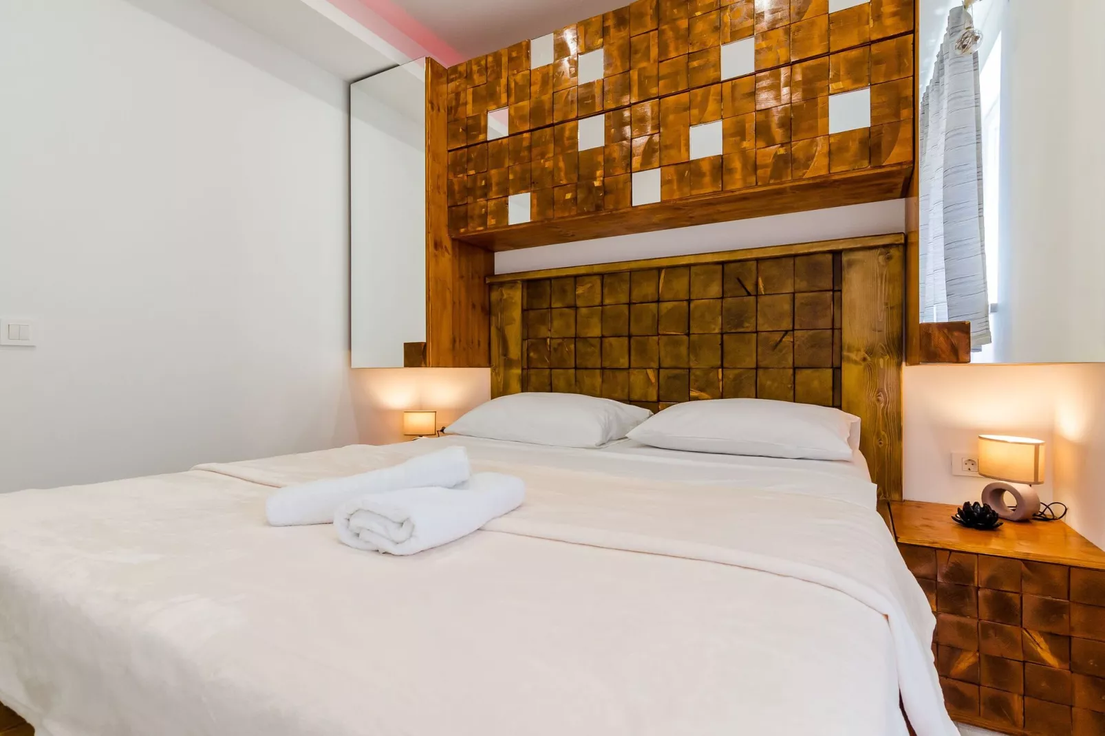 Apartments Dub - One-Bedroom Apartment with Terrace and Hot Tub (no.5)-Chambre