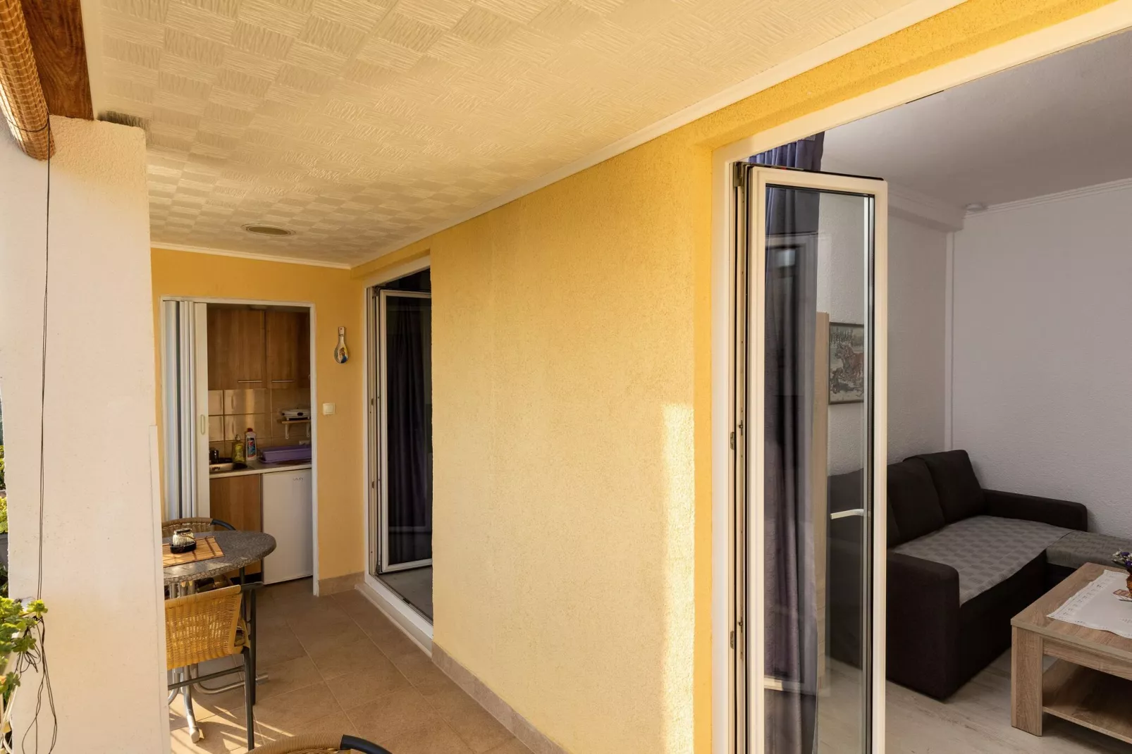 Apartments Belenum - One-Bedroom Apartment with Balcony and Sea View (no.3)-Terrace balcony