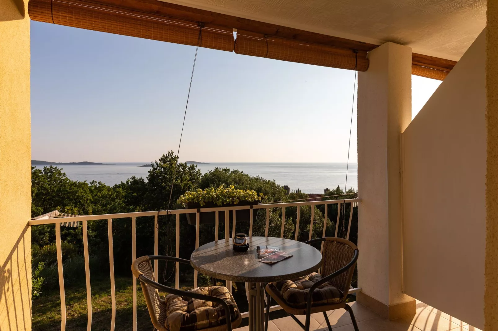 Apartments Belenum - Comfort Double Room with Balcony and Sea View (no.1)-Terrace balcony